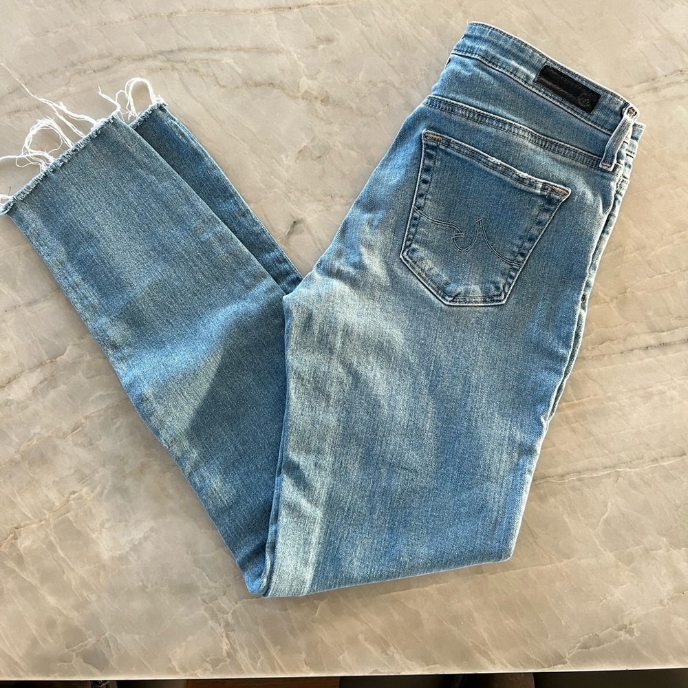 AG Jeans The Stevie Ankle- 27R